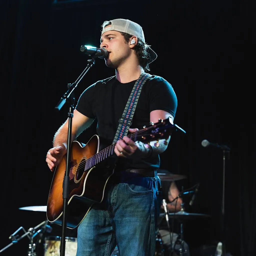 Max McNown tickets